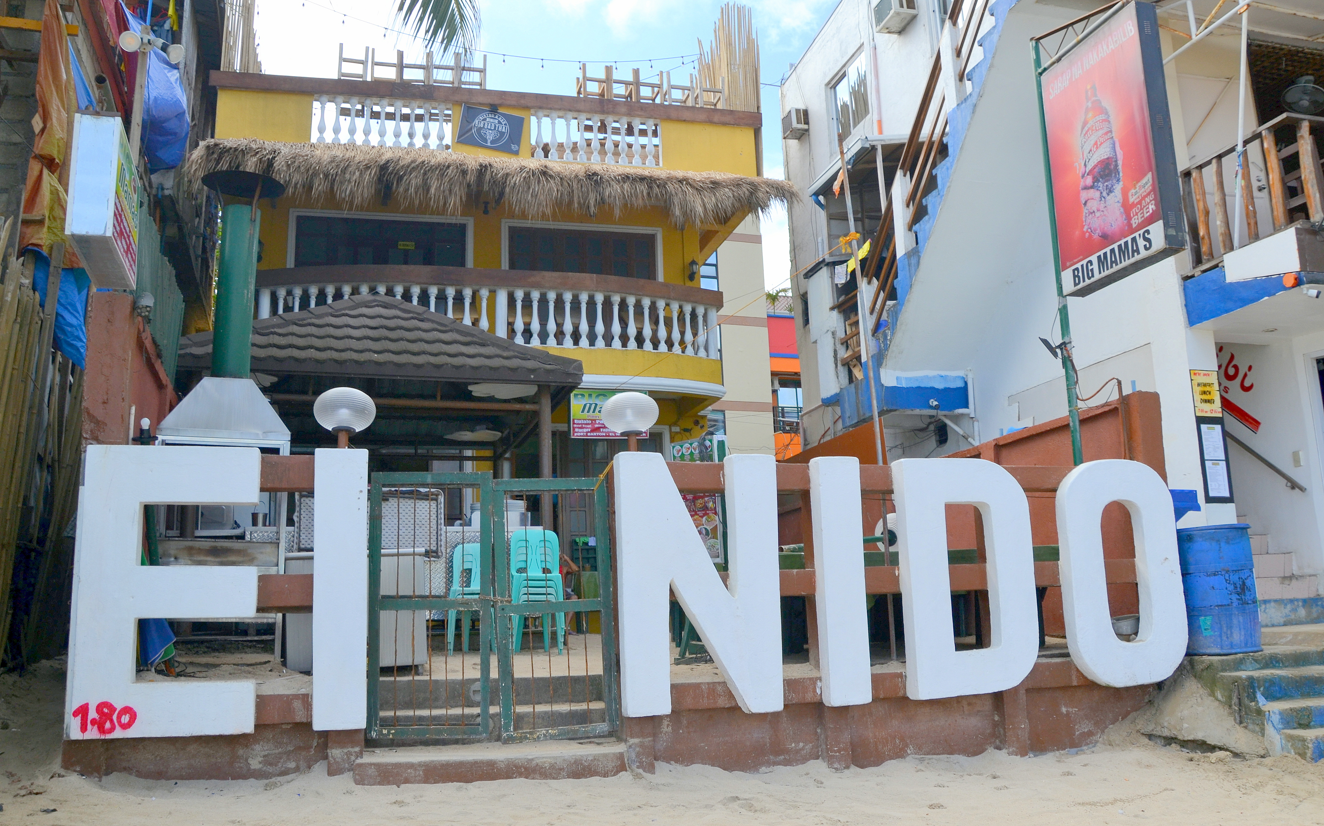 15 (El Nido sign)