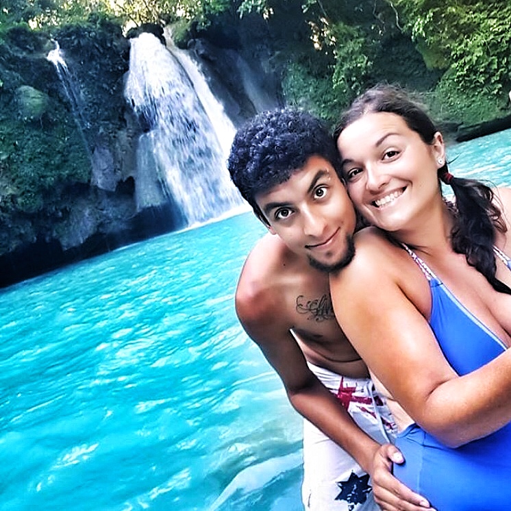 2AB8C095-F35C-4DFF-9FD2-2265609159F9